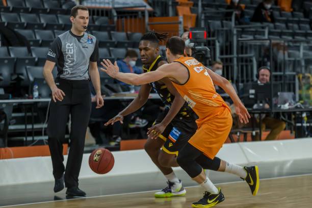 尼克斯在一 尼克斯在一