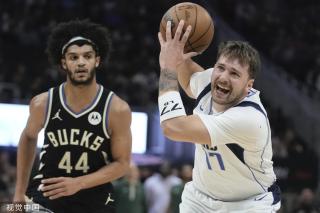 表露出强烈 表露出强烈